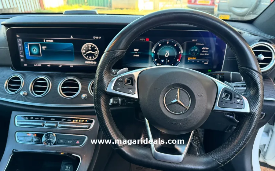 Mercedes E220D in Nairobi in Kenya for Sale | Magari Deals