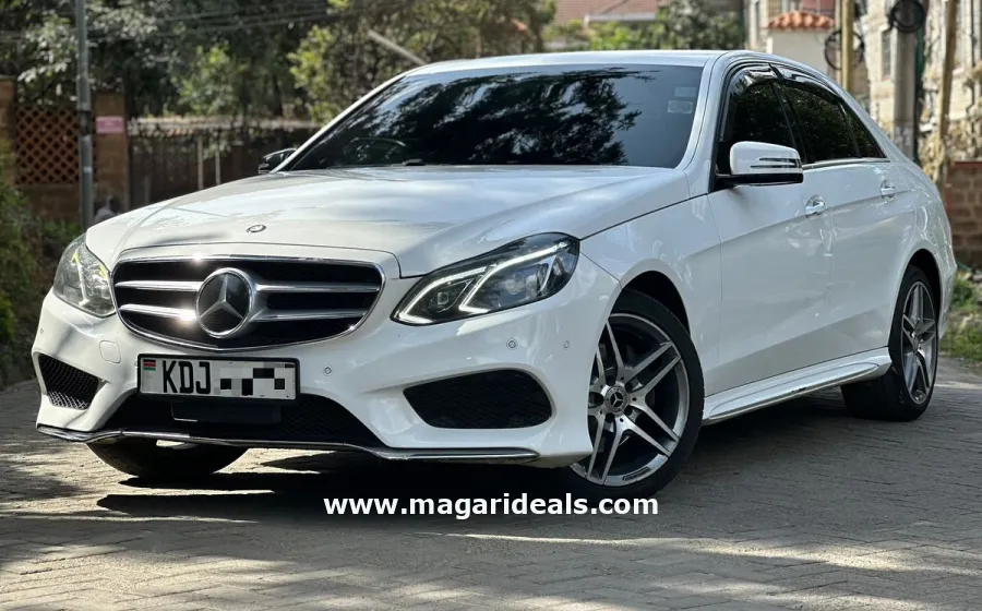2015 MERCEDES BENZ E220 BlueTEC in Kenya for Sale | Magari Deals