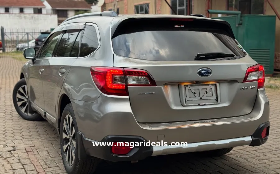 2015 Subaru Outback  in Kenya for Sale | Magari Deals