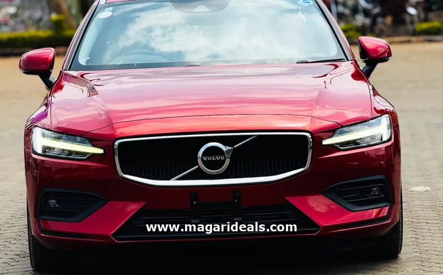 2019 VOLVO V60 T5  in Kenya for Sale | Magari Deals