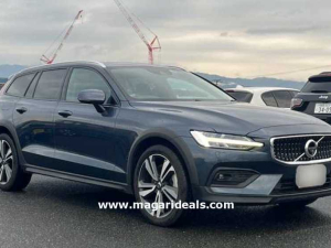 Find the best Volvo V60 prices in Kenya. Compare new, used & Cross Country models, T4/T5 engines, and where to buy. Get expert buying tips today!